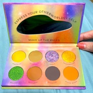 Fluids Beauty Other Worldly eyeshadow palette